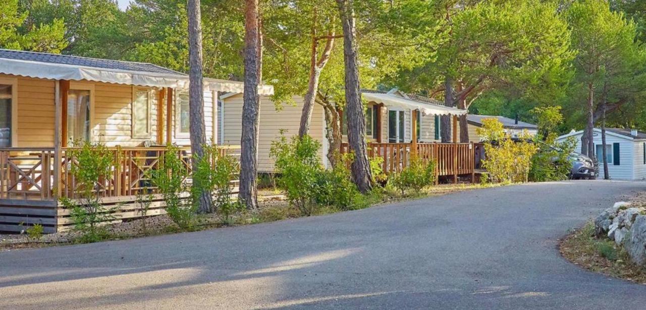 Mobil-Home Dans Camping 4* Saint-Laurent-du-Verdon Εξωτερικό φωτογραφία
